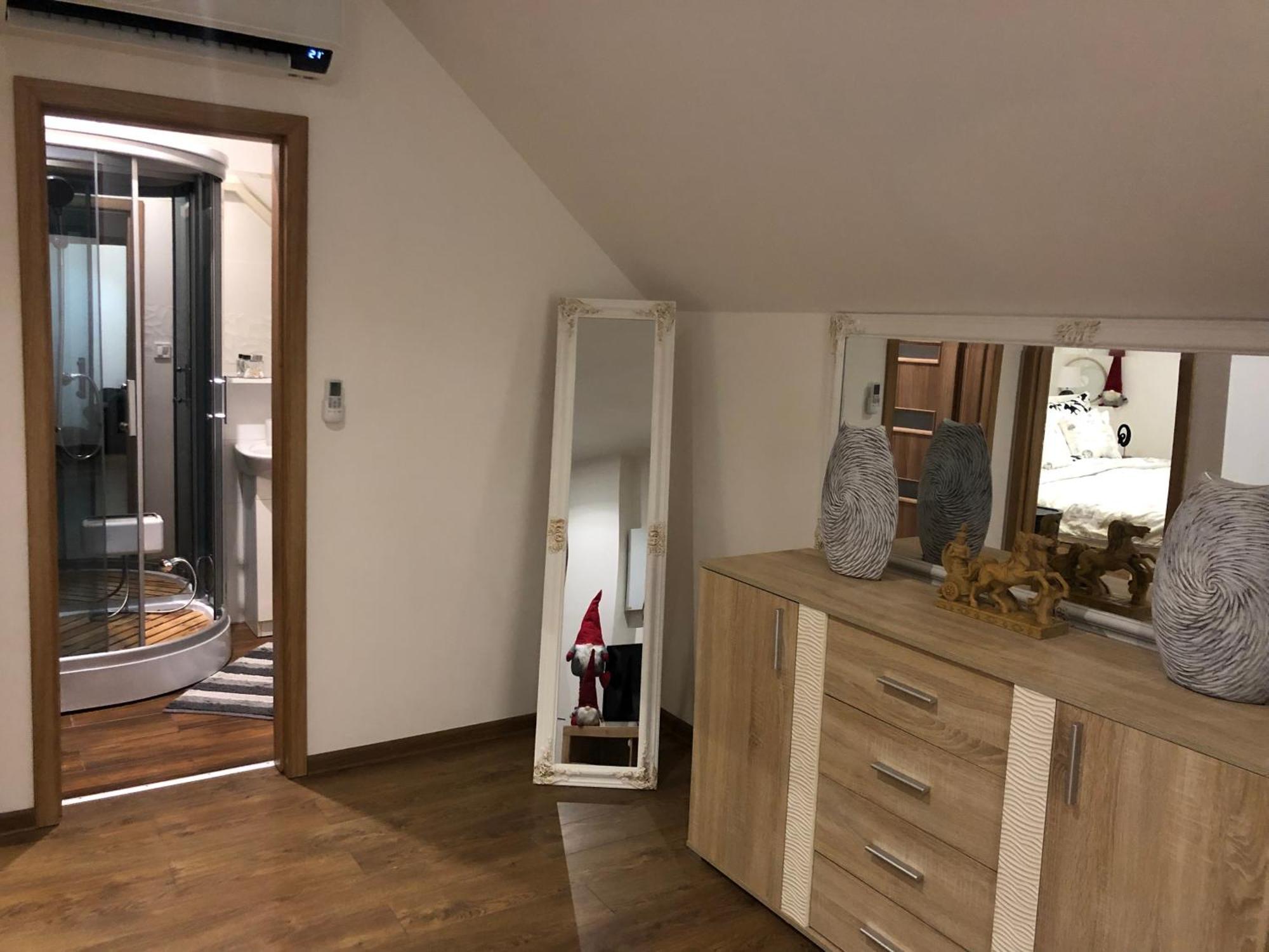 Apartment Zvonarska With Parking Koszyce Zewnętrze zdjęcie